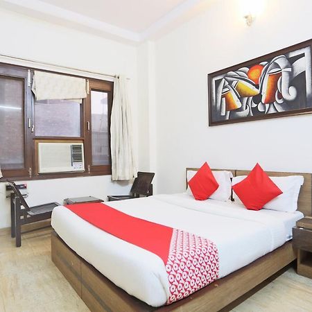 OYO 72519 Meera Bhawan Hotel Vrindavan Bagian luar foto