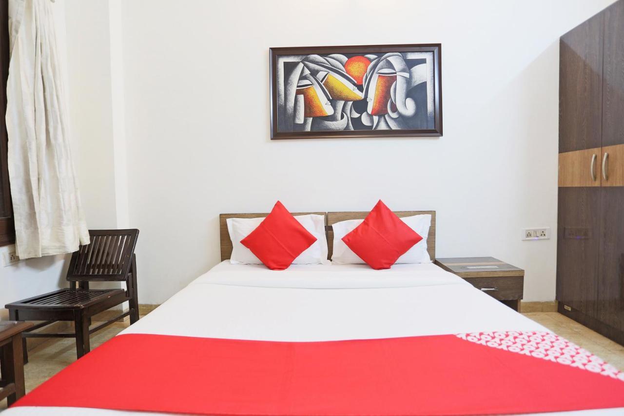 OYO 72519 Meera Bhawan Hotel Vrindavan Bagian luar foto