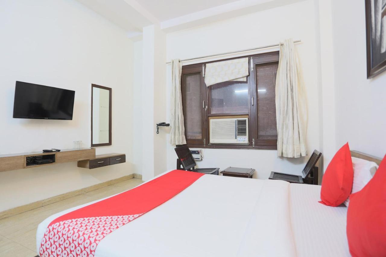 OYO 72519 Meera Bhawan Hotel Vrindavan Bagian luar foto